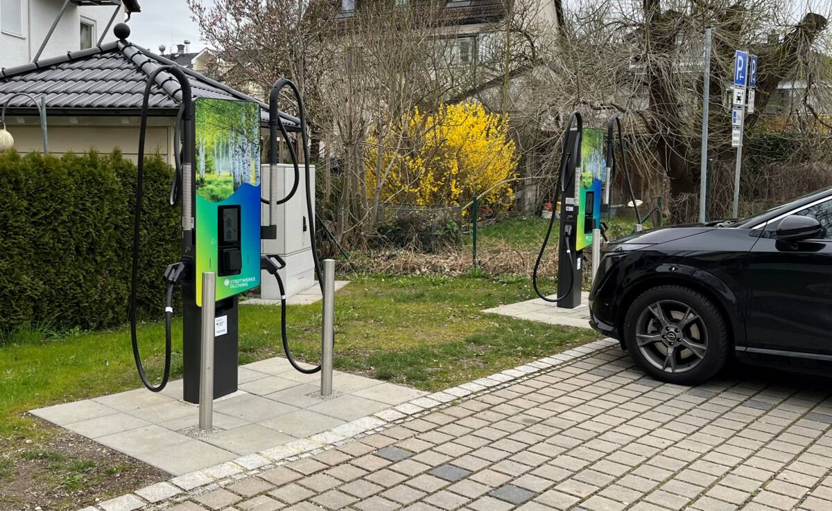 Neuer Schnelllader der Stadtwerke in der Nöscherstraße